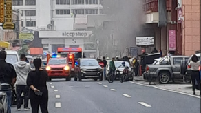 Se reporta incendio en la vía Veneto