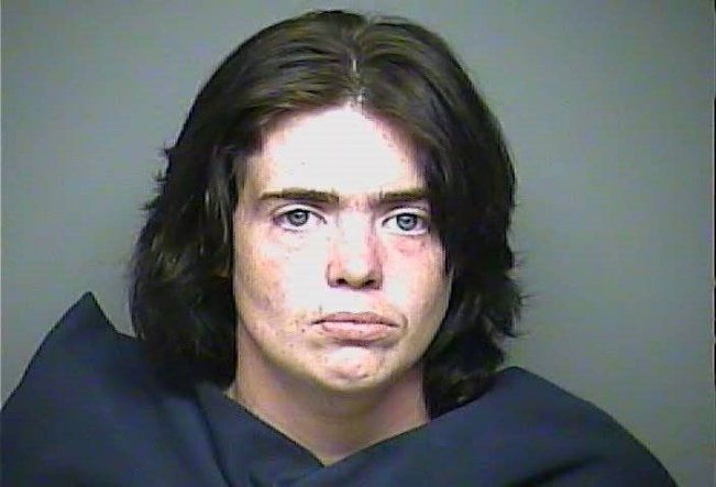 Madre habría matado a hijo metiéndolo al refrigerador