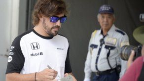 Alonso asegura que no dejará McLaren-Honda de forma prematura