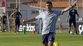 Osasuna destituye a Mendilibar