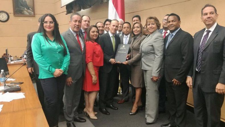 Aprueban en tercer debate proyecto de ley sobre impuesto inmueble