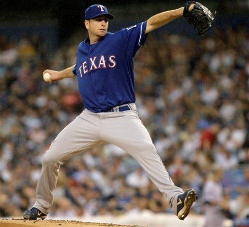 Pitcheo de Texas anula a NY;  Rangers 2, Yanquis 1
