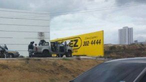 Sujeto es detenido con 95 paquetes de presunta droga en su auto en Villa Lucre Sujeto es detenido con 95 paquetes de presunta droga en su auto en Villa Lucre