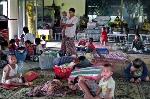 Organizaciones humanitarias envían ayuda a birmanos