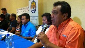 Indígenas americanos se sienten excluidos de Cumbre