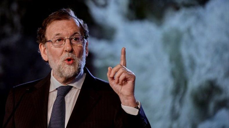Rajoy pide un presidente de Cataluña viable que respete la ley