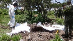 Encuentran 14 cuerpos en una fosa clandestina del centro de México