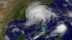 Un debilitado José dará un giro al sureste en el Atlántico Occidental