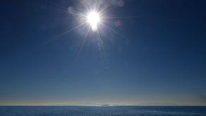 Alertan de radiación UV muy alta y extrema entre lunes y martes