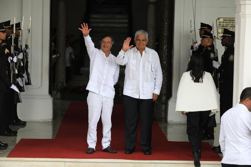 El presidente José Raúl Mulino se reúne con su homólogo colombiano