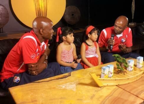 Capitanas de Pequeños Gigantes entrevistan a los hermanos Dely Valdés