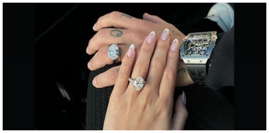 Las joyas de los felices esposos