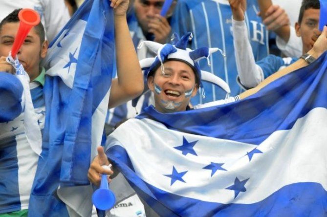 Panamá empata con Honduras en Tegucigalpa