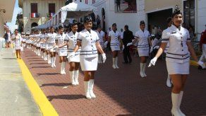 Decreto prohíbe venta y consumo de licores en rutas de desfile entre otras medidas