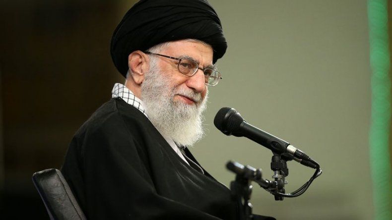 Trump anuncia sanciones contundentes contra el líder supremo de Irán