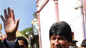 Embajador de Brasil cuelga el teléfono a Morales