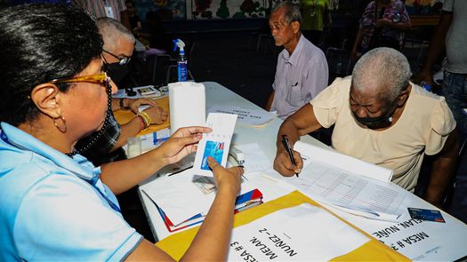 Pago del MIDES a 120 a los 65 Pago del MIDES a 120 a los 65