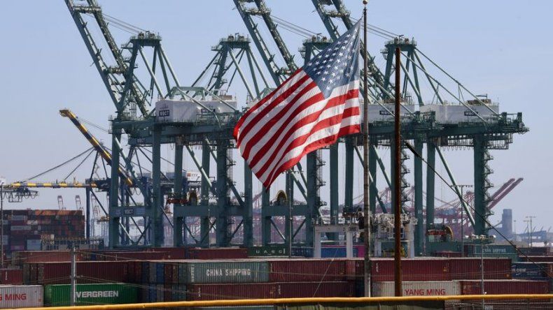 Trump impone nuevos aranceles a la importación de productos chinos
