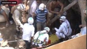 Rescatan a tres de 11 mineros atrapados por derrumbe en Honduras