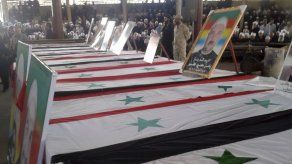 Funerales masivos en Siria tras ataques de EI