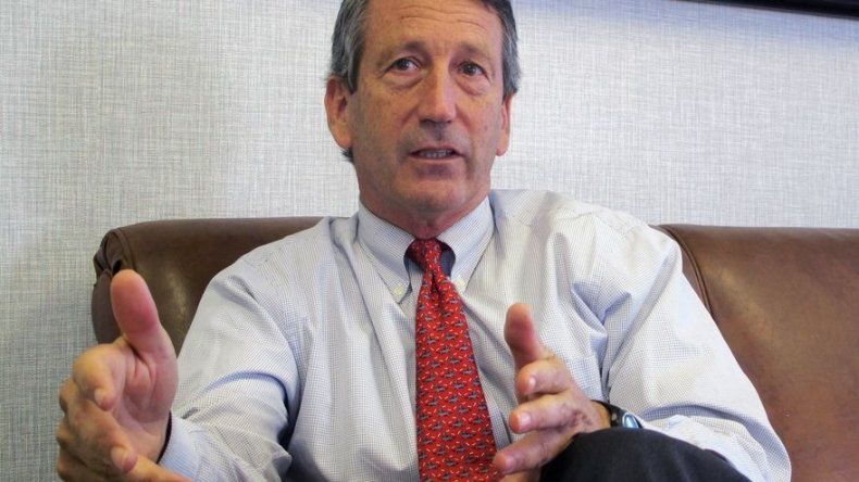 Sanford dice sopesar candidatura presidencial republicana