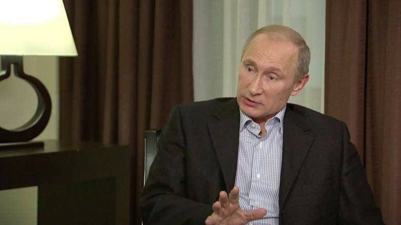 Presidencia vitalicia, soledad, vida privada: Putin se confiesa