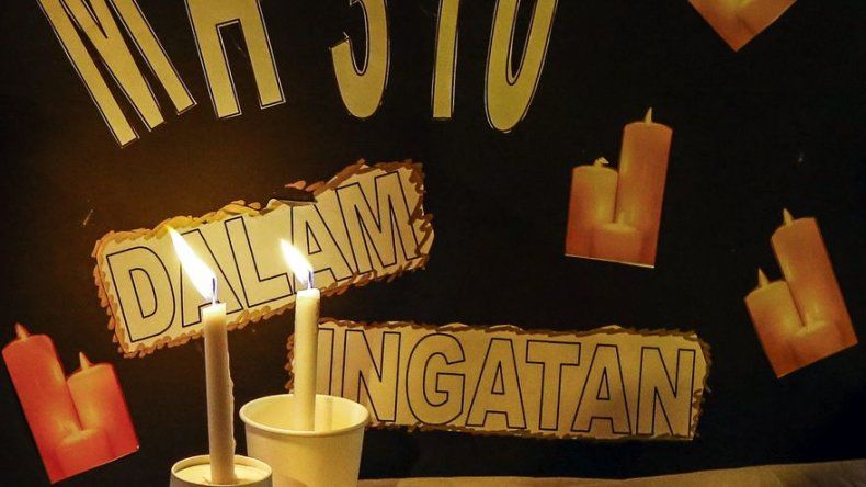 Restos del avión hallados pertenecen muy probablemente a un Boeing 777