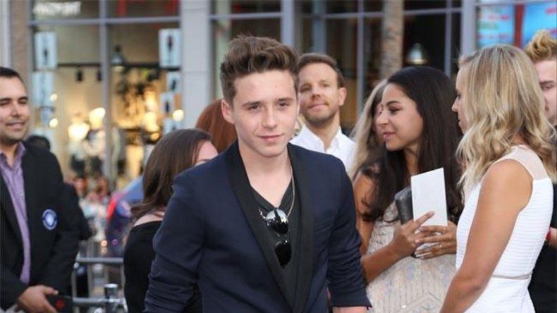 Brooklyn Beckham y Chloë Grace Moretz son pareja 