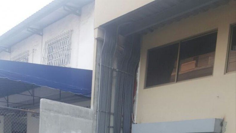 Dos personas detenidas en Transístmica tras robo a Caja de Ahorros de la UP