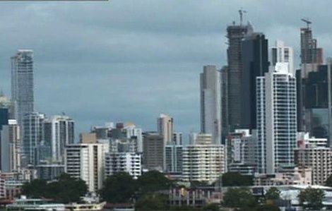 Economista habla sobre calificación de Fitch Ratings a Panamá