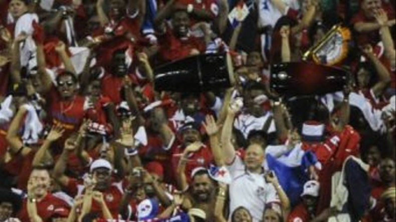 Panamá aplasta 6-1 a Cuba y avanza a semifinales de Copa Oro