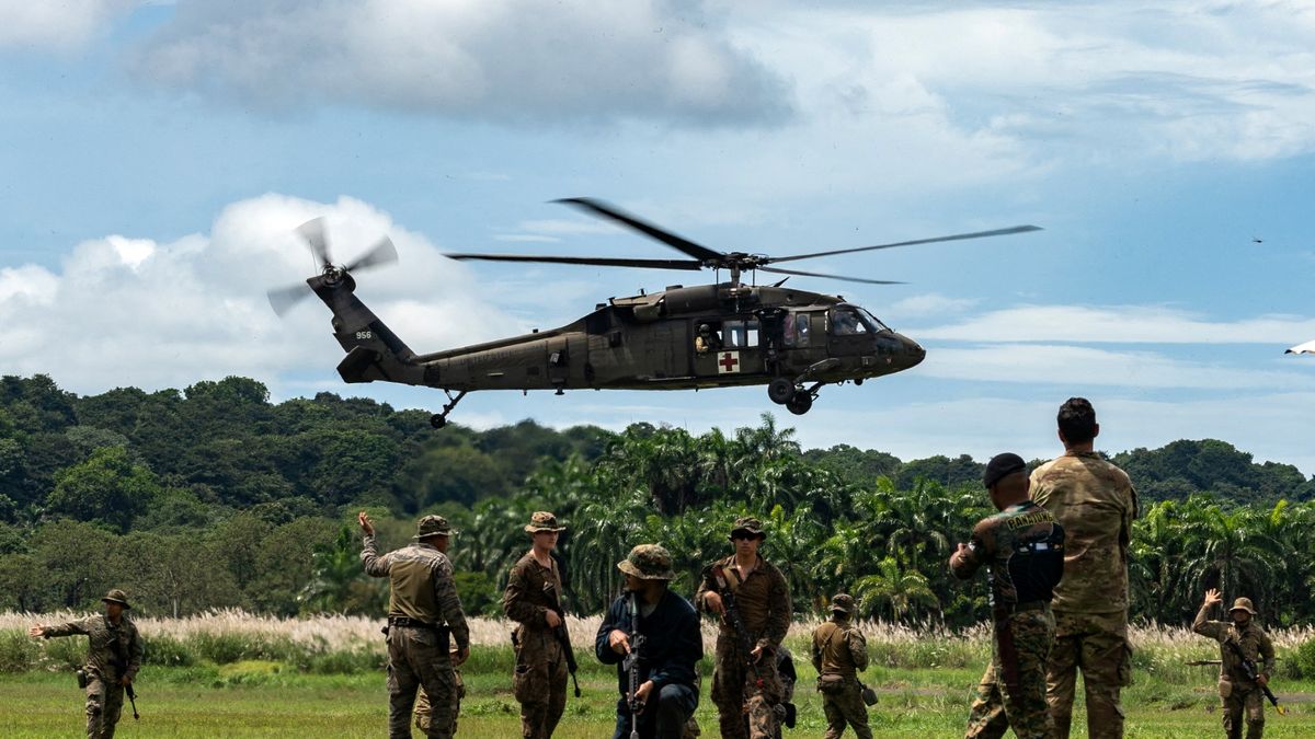 Militares de EE. UU. realizan maniobras en la selva panameña en medio de tensiones con Venezuela