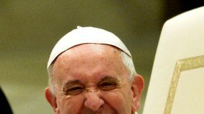 Papa crea comisión para reformar los medios de comunicación del Vaticano Papa crea comisión para reformar los medios de comunicación del Vaticano