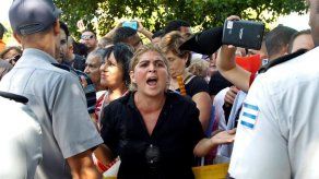Costa Rica descarta deportación de cubanos a su país
