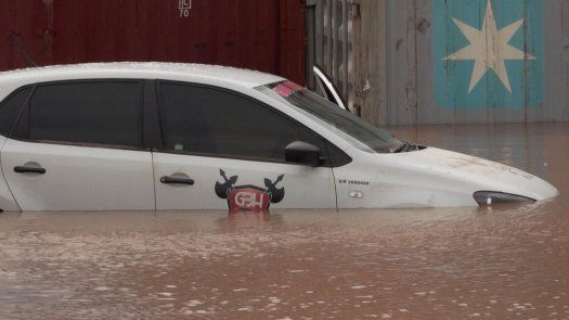 Decenas de muertos por inundaciones en Sudáfrica