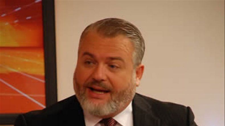 Henríquez: a preparar pailas para defender la democracia