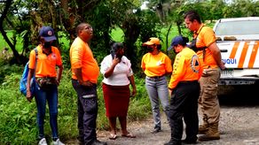 Los menores tienen 7, 10 y 14 años.
