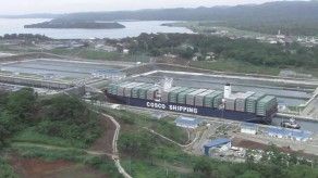 Entonación del Himno Nacional durante inauguración del Canal ampliado