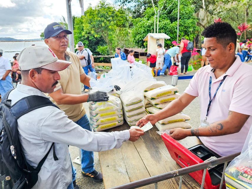 Agroferias del IMA en Chepo.
