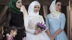 Autoridades chechenas combaten la indecencia en las bodas