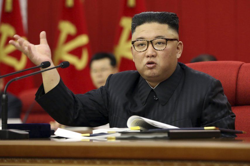 Kim Jong Un advierte de situación tensa de comida, más cuarentenas