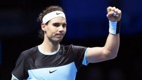 Nadal barre a Murray y se acerca a semifinales del Másters