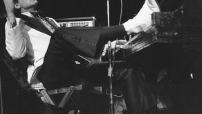 Jerry Lee Lewis, el indomable pionero del rock ‘n’ roll.