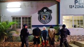 Policía Nacional detiene a tres sujetos por asalto Policía Nacional detiene a tres sujetos por asalto