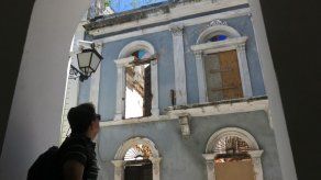 Un Puerto Rico en crisis lucha por salvar lugares históricos