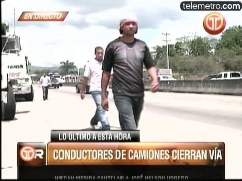 Transportistas de carga reabren Corredor Sur