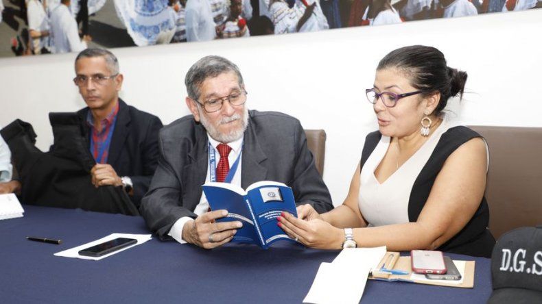 Coordinan acciones para el proceso de votación en las cárceles
