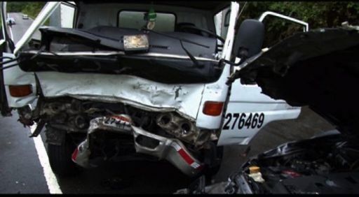 Triple colisión deja cuatro personas heridas en Bocas del Toro