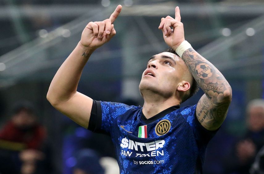 Inter de Milán gana a Spezia con goles de Lautaro y Sánchez