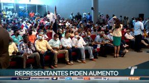 Representantes piden aumento de salario
